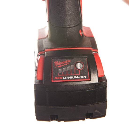 MILWAUKEE® M18™ FUEL™ Multitool - Professionelles Trennen, Sägen und Schleifen