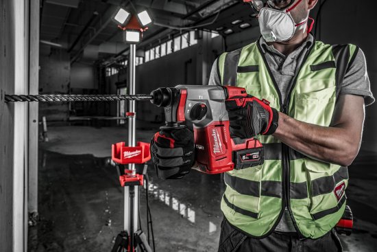 MILWAUKEE® M18™ FUEL™ SDS-Plus Kombihammer - Leistungsstark & Vielseitig