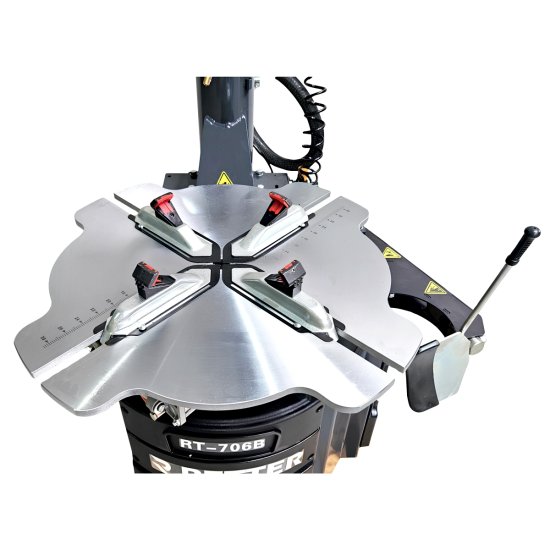 Preview: RTM 706BMontiermaschine mit Booster System, 2 Geschwindigkeiten und Felgenspannung bis 28 Zoll. Preview: RTM 706B Reifenmontiermaschine 24 Zoll